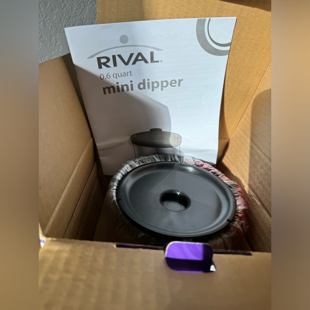 NWT Rival Mini Dipper 0.6 quart - Picture 6 of 11